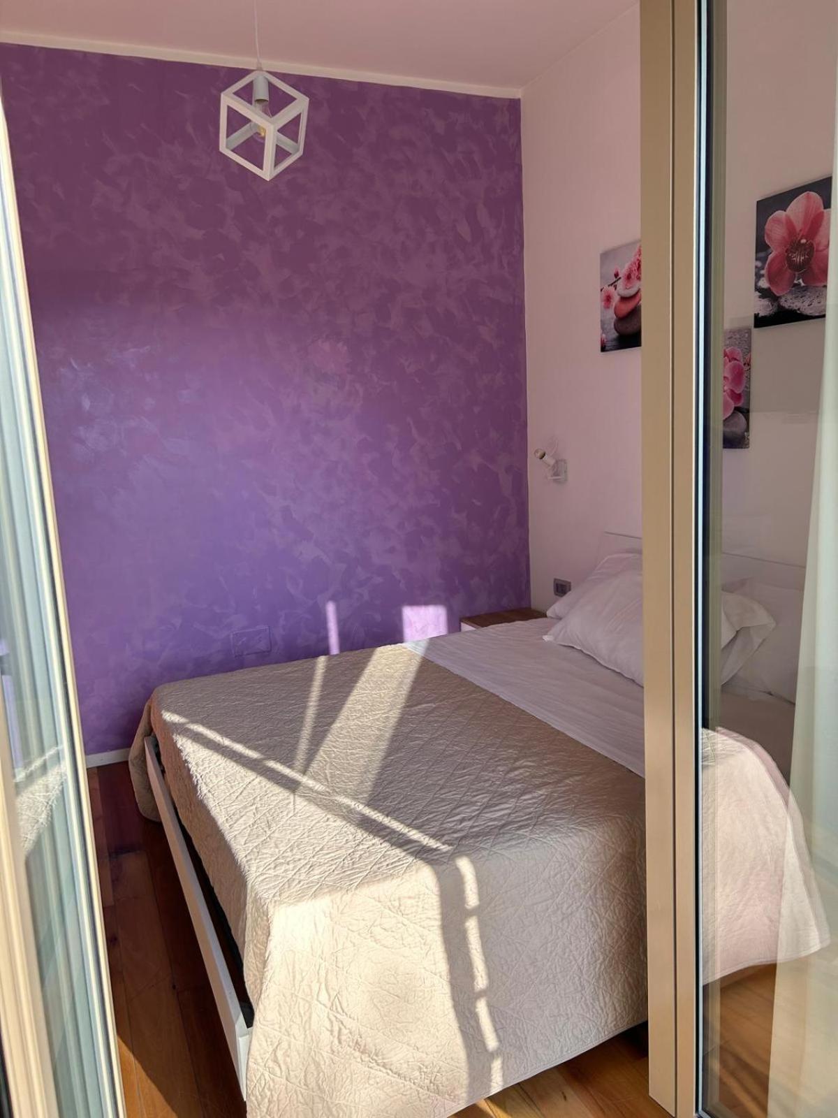 B&B Serangi - Il Piacere Di Sentirsi A Casa Cercola Kültér fotó
