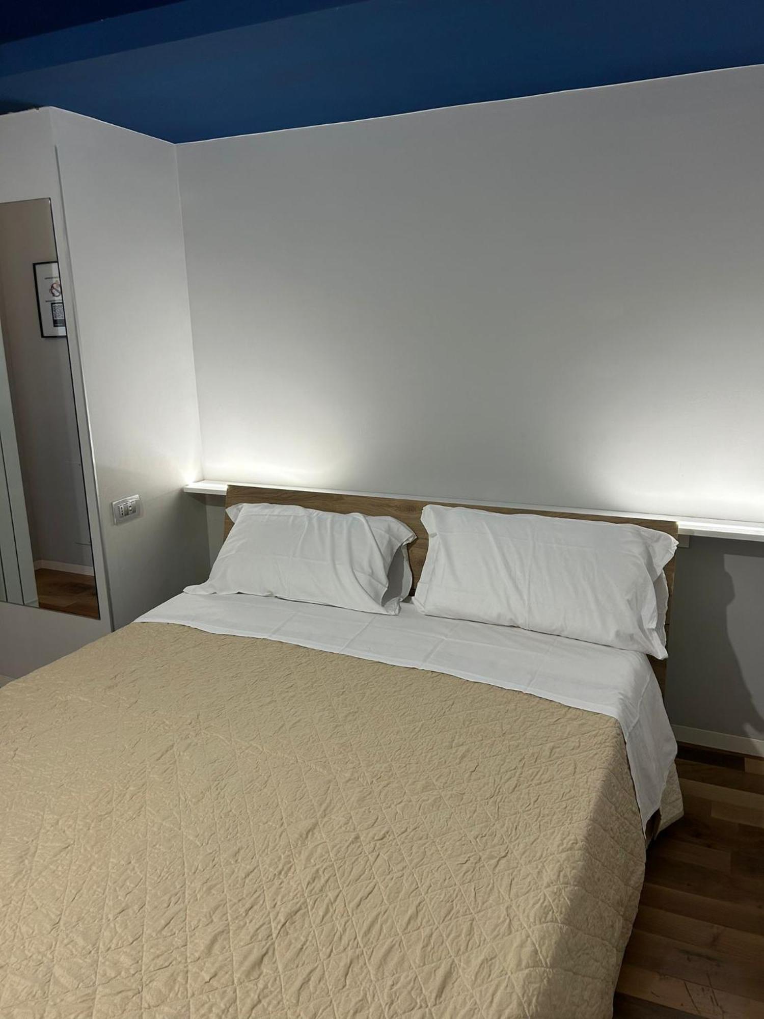 B&B Serangi - Il Piacere Di Sentirsi A Casa Cercola Kültér fotó